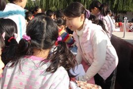 红领巾爱心奉献日