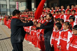 入队光荣，不忘责任