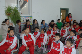 “超越自我  快乐成长”主题班队会