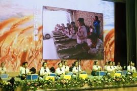 我们的成长式，我们的show！——六年级学生仪式教育课程系列活动之二