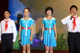 我校举行“提升中小学生学习力”展示与研讨活动