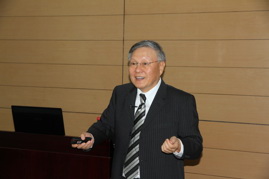 李杰信博士来我校讲座