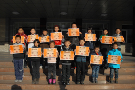 深受师生喜欢的踢毽子比赛